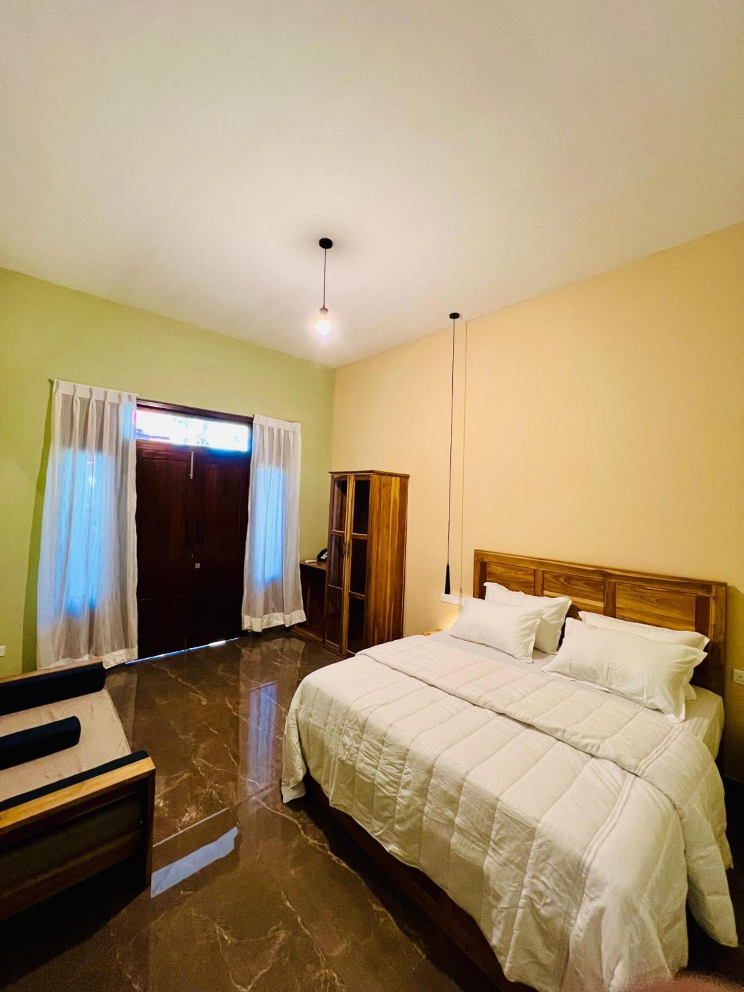 Sound Sleep Resort Аругам-Бей Екстер'єр фото